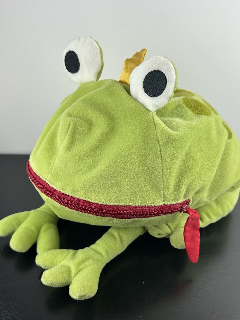 IKEA Minnen Groda Green Prince Frog Crown 14” Plush Toy Pyjama Case